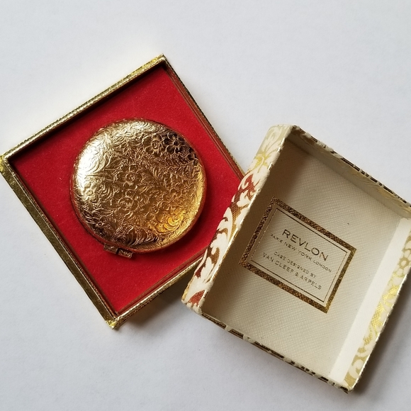 ❗Rare Antique Revlon Gold Powder Mirror Compact with Original box and Wrapping❗ - Picture 8 of 10